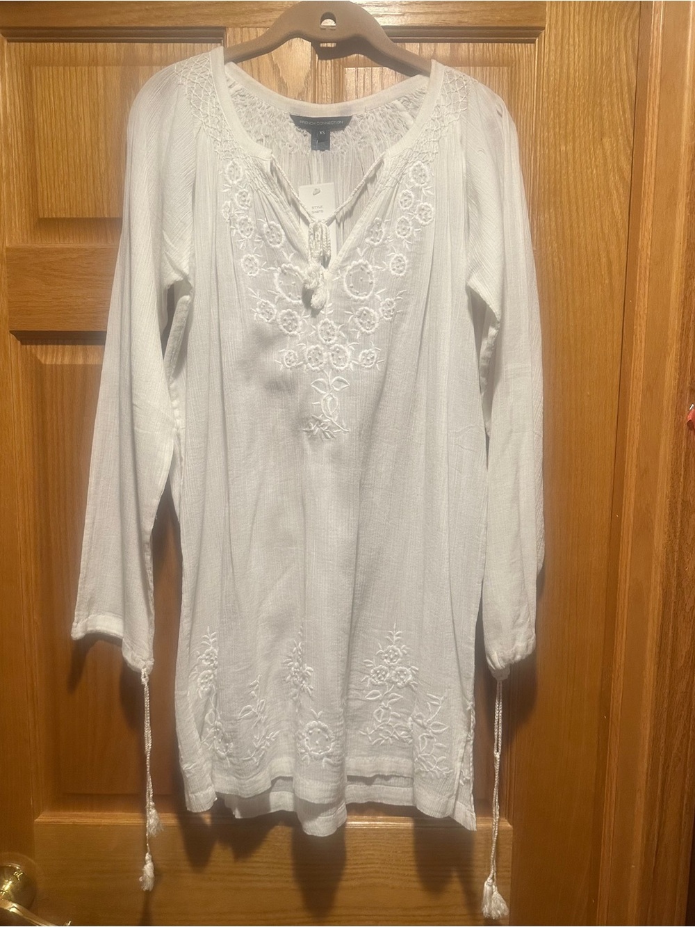 French Connection Women's White Embroidered Swim Cover-Up Tunic NwT XS/S - Picture 2 of 7